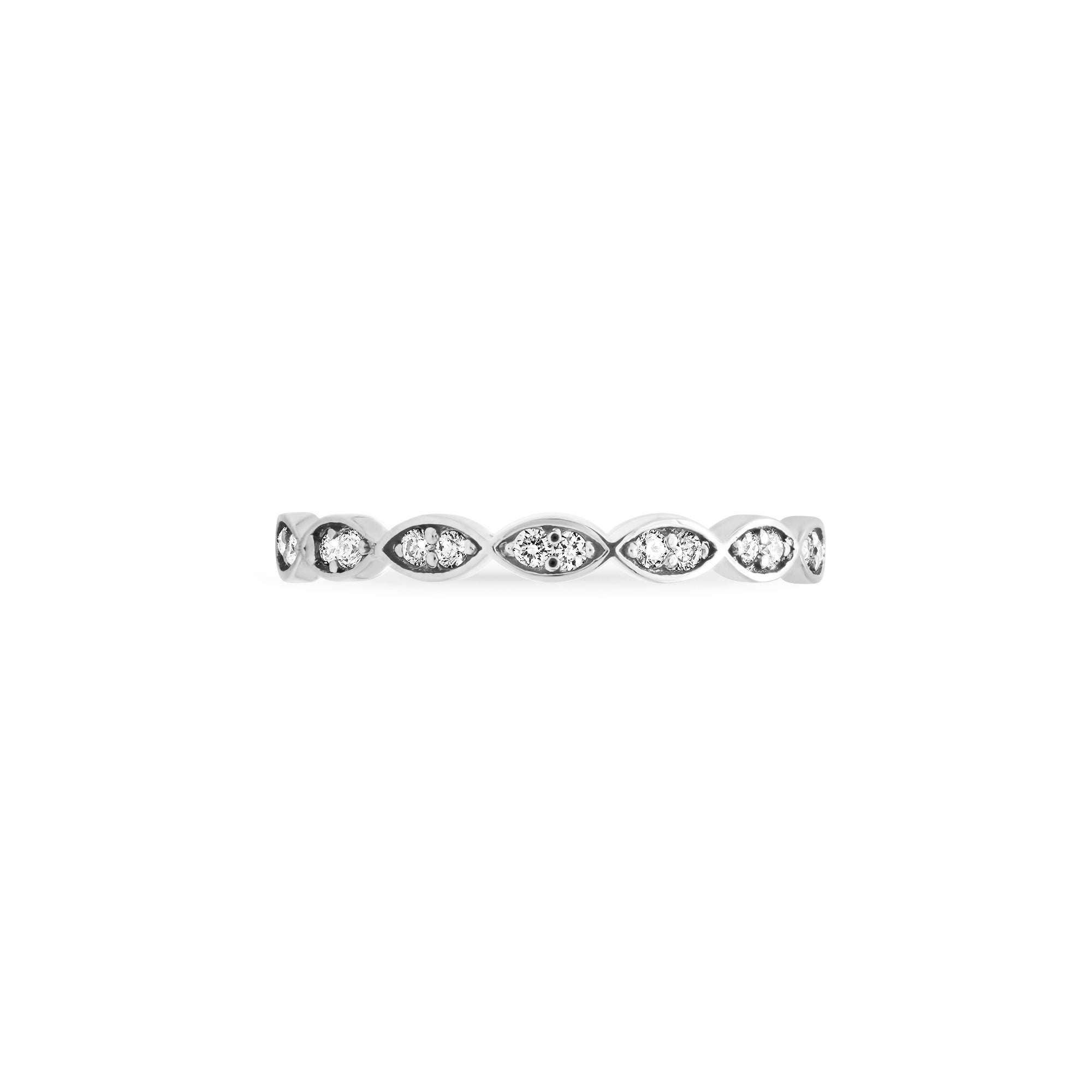 scallop shape full eternity ring